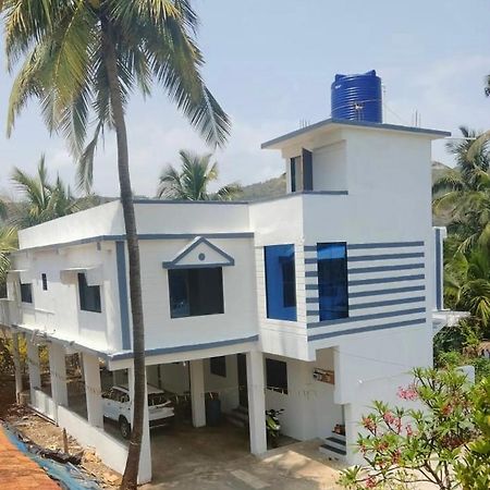 Samudra Kinara Homestay Harnai Exterior photo