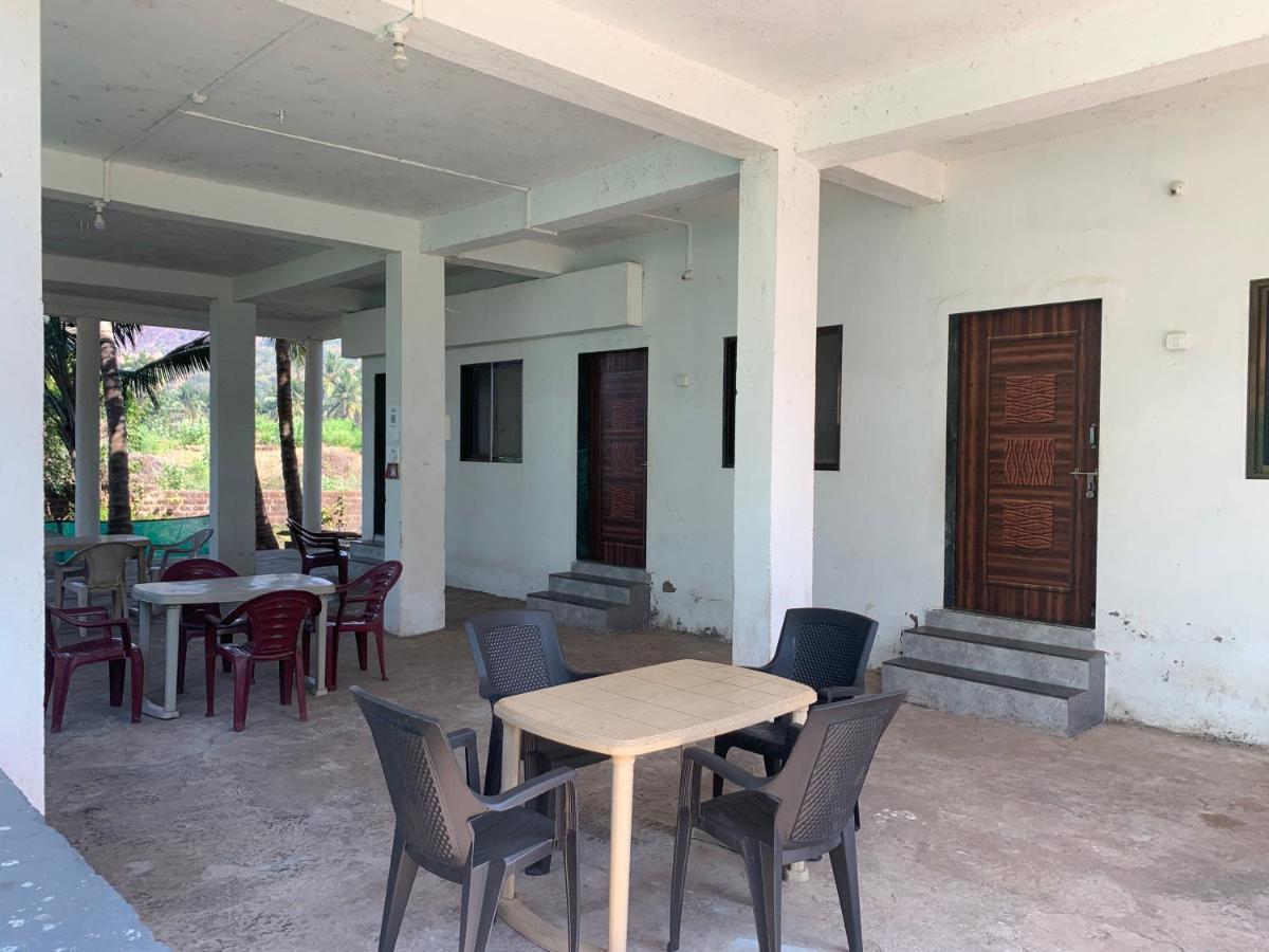 Samudra Kinara Homestay Harnai Exterior photo